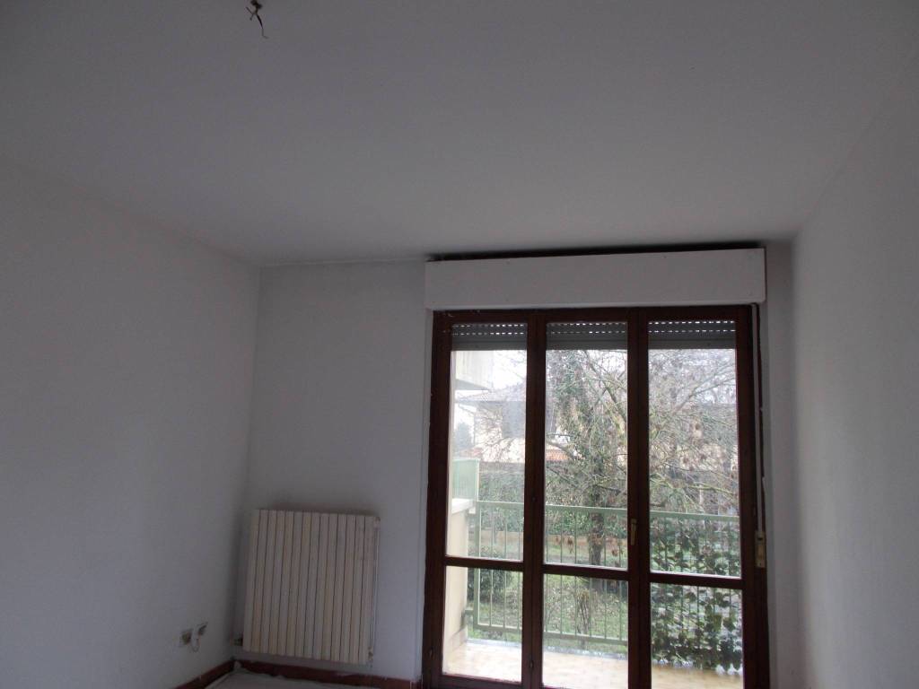 Appartamento in vendita a Fara Gera d'Adda, 3 locali, prezzo € 98.000 | PortaleAgenzieImmobiliari.it