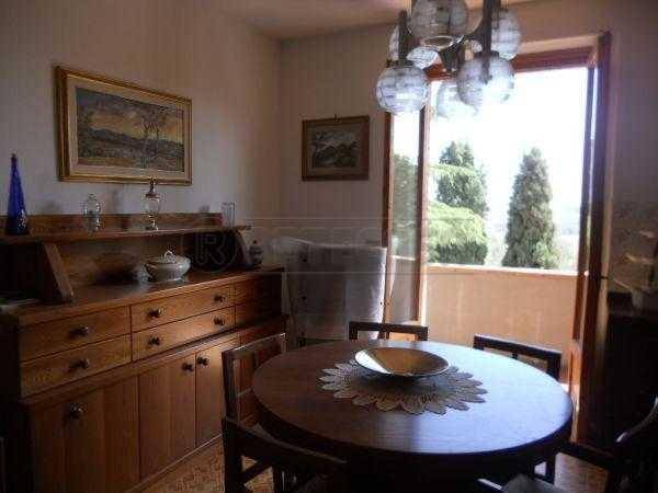 Appartamento in vendita a San Gimignano, 4 locali, prezzo € 240.000 | PortaleAgenzieImmobiliari.it