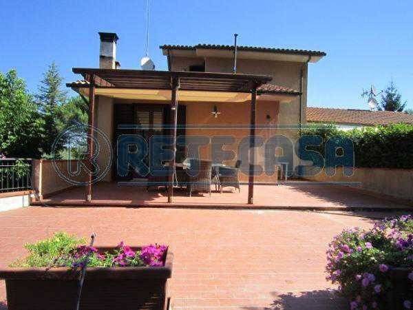 Villa in vendita a Sovicille, 9 locali, prezzo € 790.000 | PortaleAgenzieImmobiliari.it