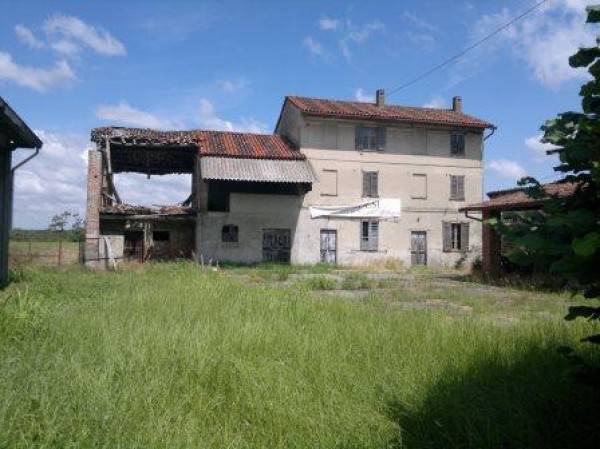 Rustico / Casale in vendita a Badia Pavese, 5 locali, prezzo € 80.000 | PortaleAgenzieImmobiliari.it