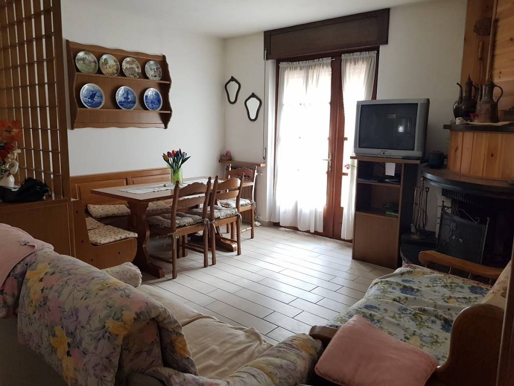 Appartamento in vendita a Caspoggio, 5 locali, prezzo € 165.000 | PortaleAgenzieImmobiliari.it