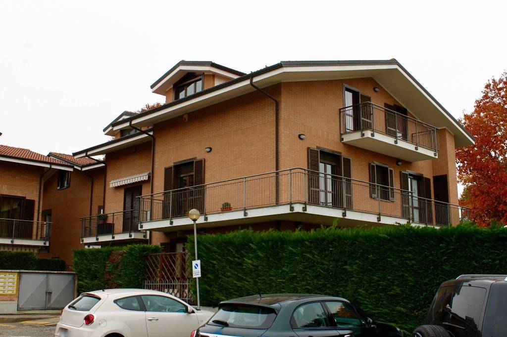 Appartamento in vendita a Rivalta di Torino, 3 locali, prezzo € 245.000 | PortaleAgenzieImmobiliari.it