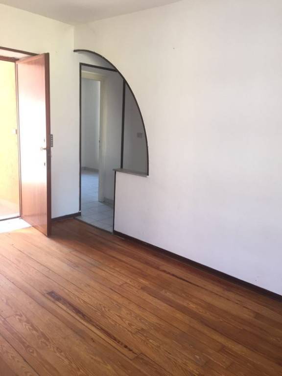 Appartamento in vendita a Villar Perosa, 7 locali, prezzo € 75.000 | PortaleAgenzieImmobiliari.it