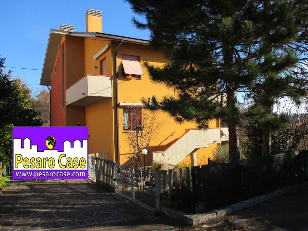 Villa in vendita a Pesaro, 5 locali, prezzo € 220.000 | PortaleAgenzieImmobiliari.it