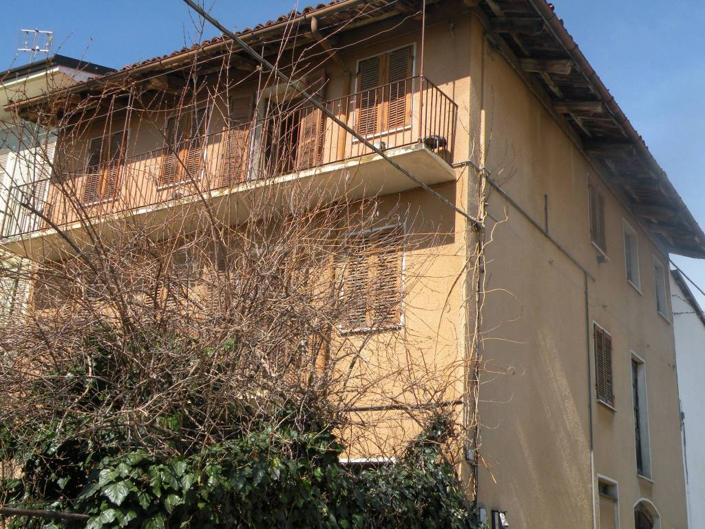 Rustico / Casale in vendita a Cisterna d'Asti, 6 locali, prezzo € 25.000 | PortaleAgenzieImmobiliari.it