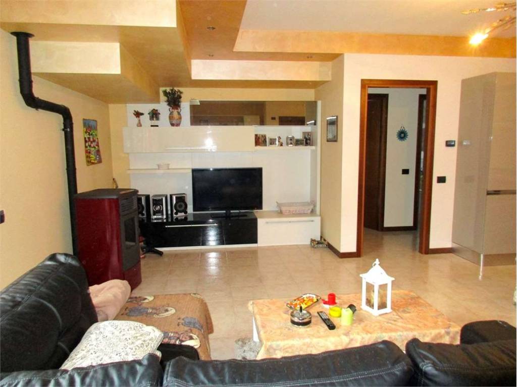 Appartamento in vendita a Berbenno, 2 locali, prezzo € 65.000 | PortaleAgenzieImmobiliari.it