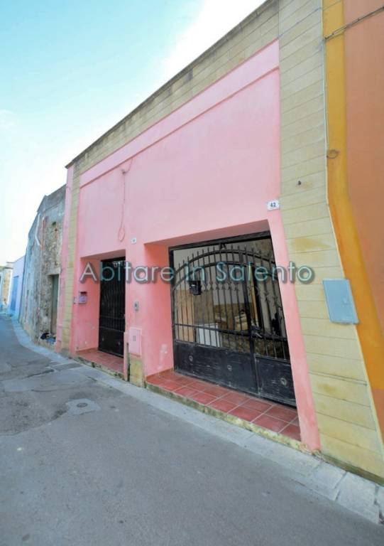 Appartamento in vendita a Salve, 7 locali, prezzo € 198.000 | PortaleAgenzieImmobiliari.it