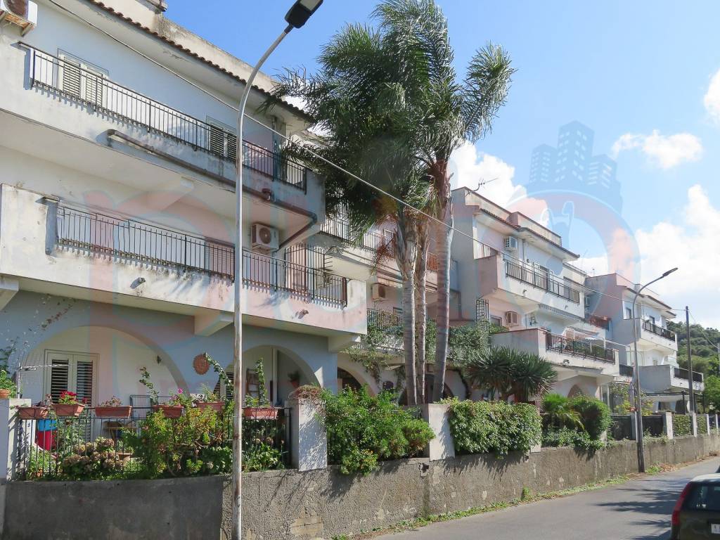 Appartamento in vendita a Pace del Mela, 3 locali, prezzo € 59.000 | PortaleAgenzieImmobiliari.it