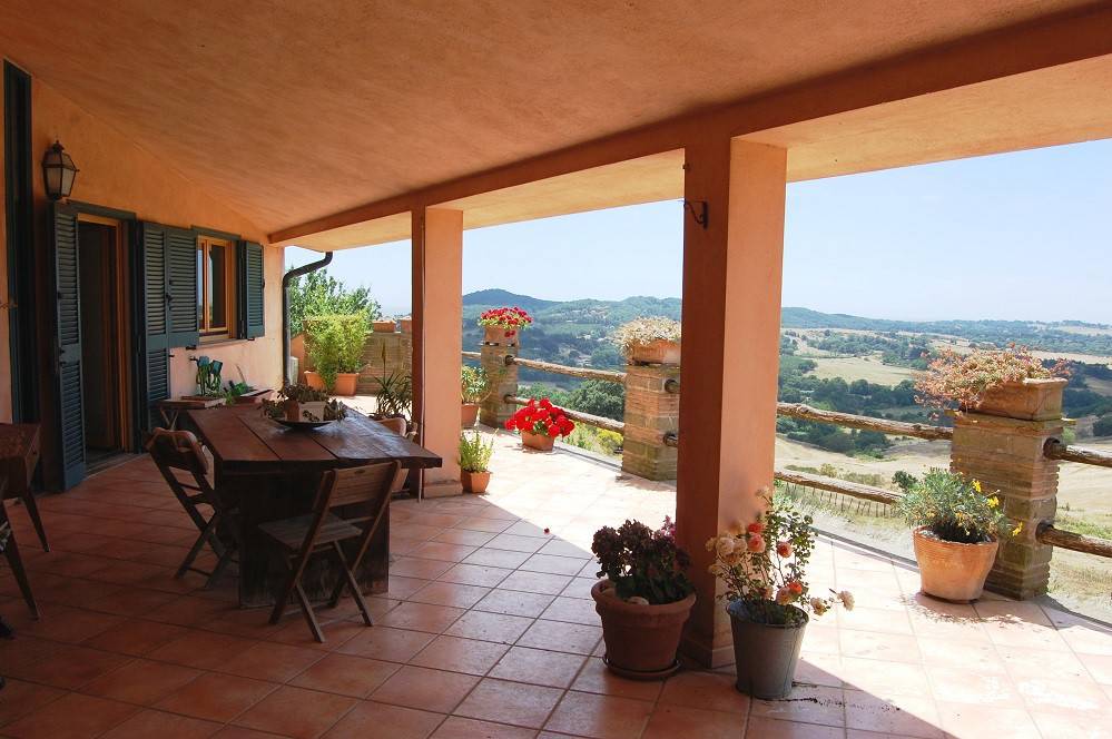 Villa in vendita a Sacrofano, 6 locali, prezzo € 390.000 | CambioCasa.it