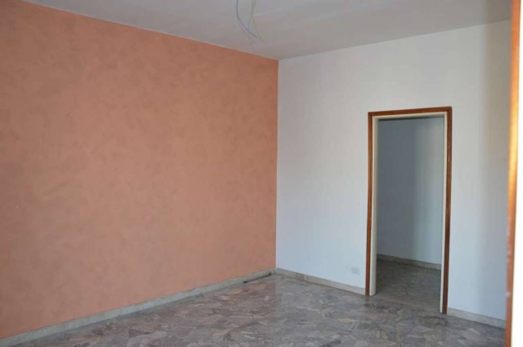 Appartamento in affitto a Gallarate, 3 locali, prezzo € 586 | CambioCasa.it