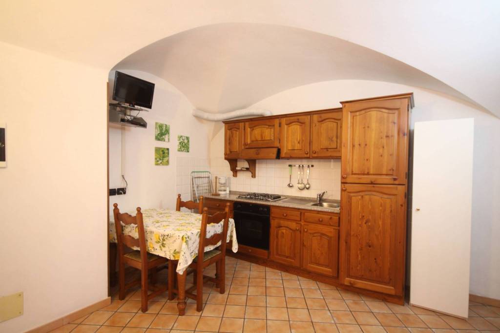 Appartamento in vendita a Chiusanico, 2 locali, prezzo € 45.000 | PortaleAgenzieImmobiliari.it