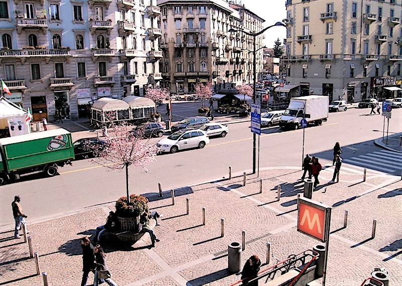 Ristorante / Pizzeria / Trattoria in vendita a Milano, 2 locali, prezzo € 320.000 | CambioCasa.it