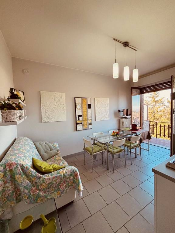 Appartamento in vendita a Tizzano Val Parma, 2 locali, prezzo € 42.000 | PortaleAgenzieImmobiliari.it