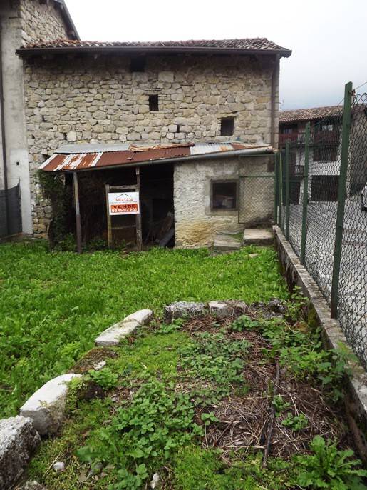 Rustico / Casale in vendita a Val Brembilla, 2 locali, prezzo € 34.000 | PortaleAgenzieImmobiliari.it