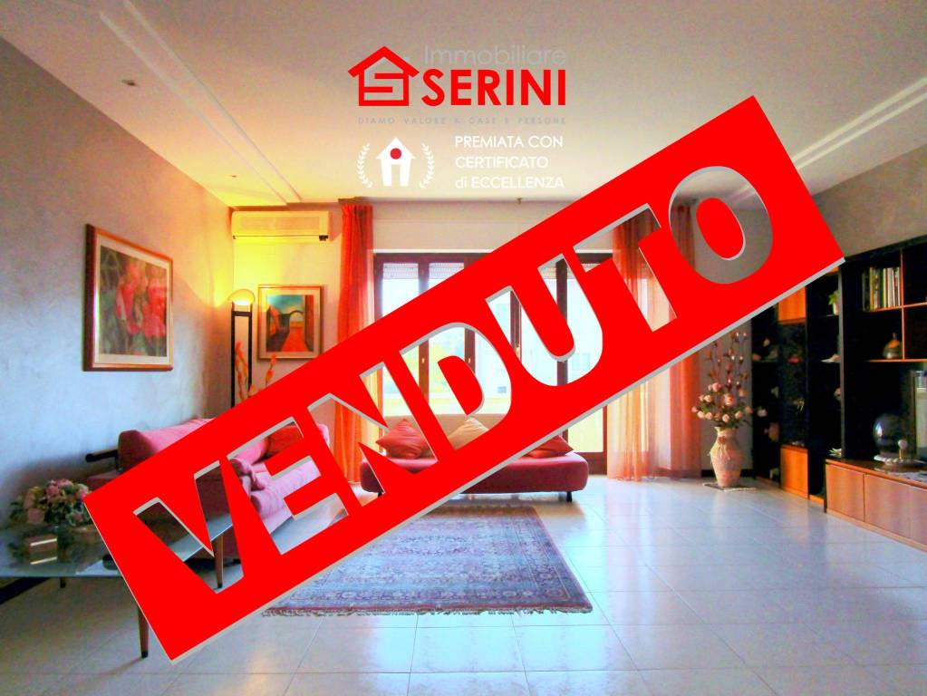 Villa in vendita a Corridonia, 10 locali, prezzo € 330.000 | PortaleAgenzieImmobiliari.it