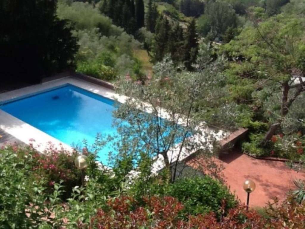 Villa in affitto a Bagno a Ripoli, 7 locali, Trattative riservate | PortaleAgenzieImmobiliari.it
