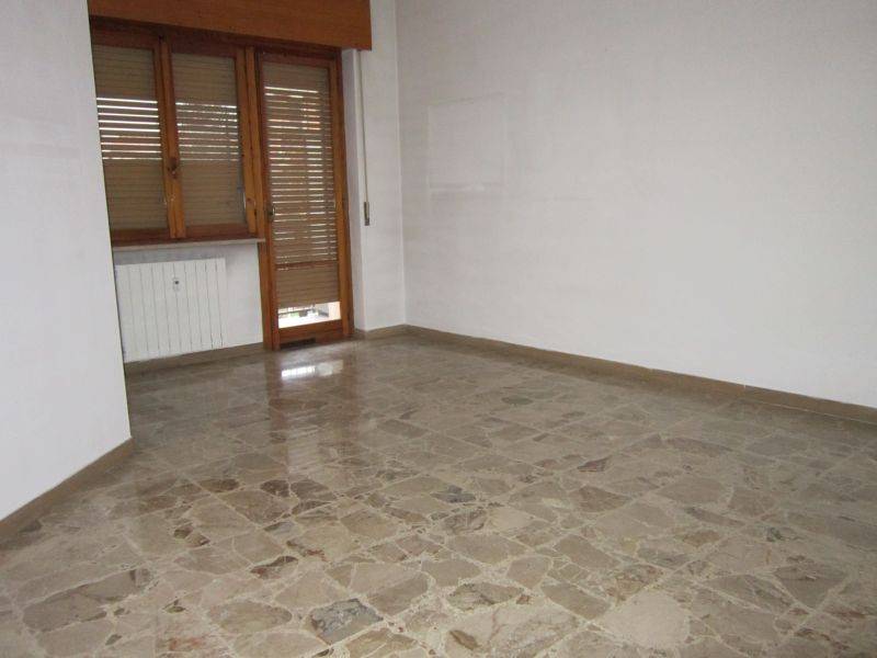 Appartamento in vendita a Acqui Terme, 3 locali, prezzo € 47.000 | PortaleAgenzieImmobiliari.it
