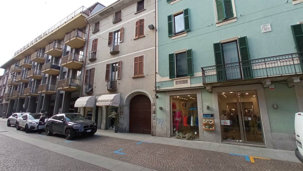 Ufficio / Studio in affitto a Borgomanero, 3 locali, prezzo € 300 | PortaleAgenzieImmobiliari.it