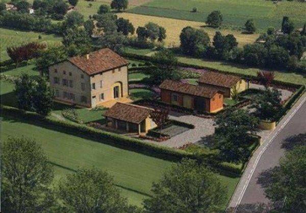 Rustico / Casale in vendita a Soliera, 18 locali, prezzo € 260.000 | PortaleAgenzieImmobiliari.it