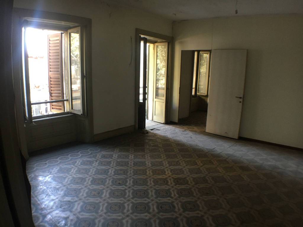 Appartamento in vendita a Alzano Lombardo, 4 locali, prezzo € 59.000 | PortaleAgenzieImmobiliari.it