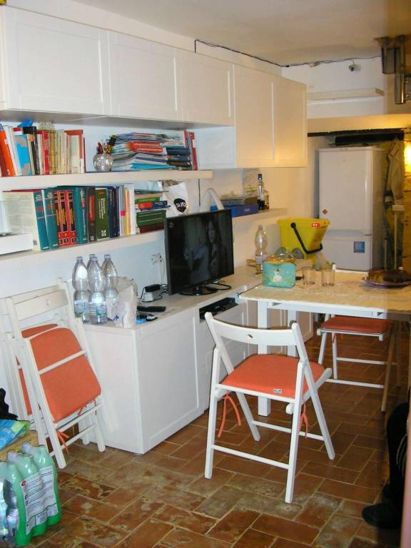 Appartamento in vendita a Scandriglia, 3 locali, prezzo € 50.000 | CambioCasa.it
