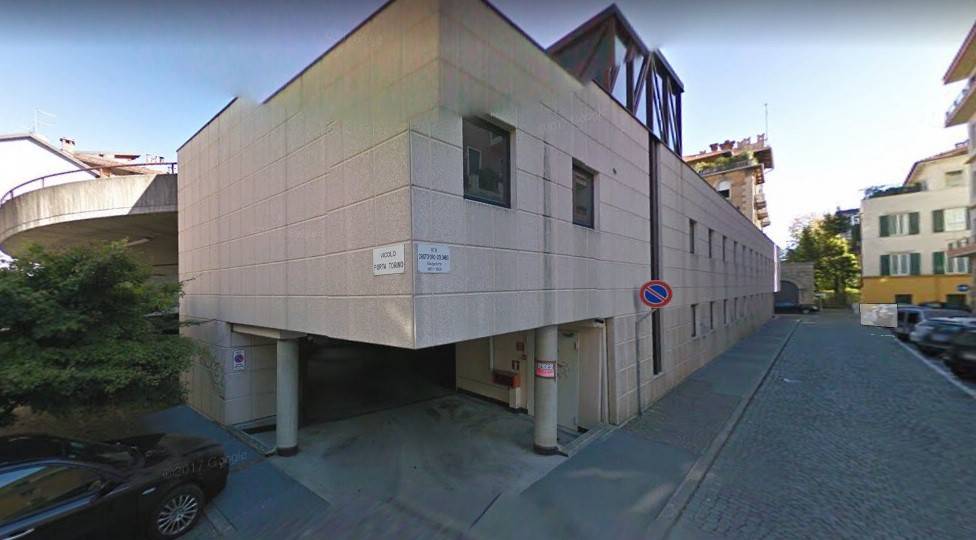 Box / Garage in vendita a Biella