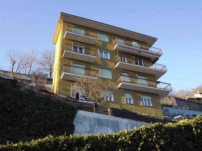 Appartamento in vendita a Corna Imagna, 5 locali, prezzo € 44.500 | PortaleAgenzieImmobiliari.it