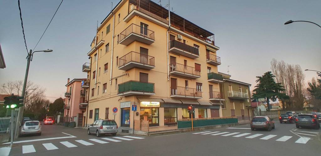 Negozio / Locale in vendita a Senago, 1 locali, Trattative riservate | PortaleAgenzieImmobiliari.it
