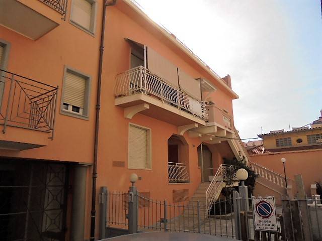 Appartamento in vendita a Bordighera, 2 locali, Trattative riservate | PortaleAgenzieImmobiliari.it
