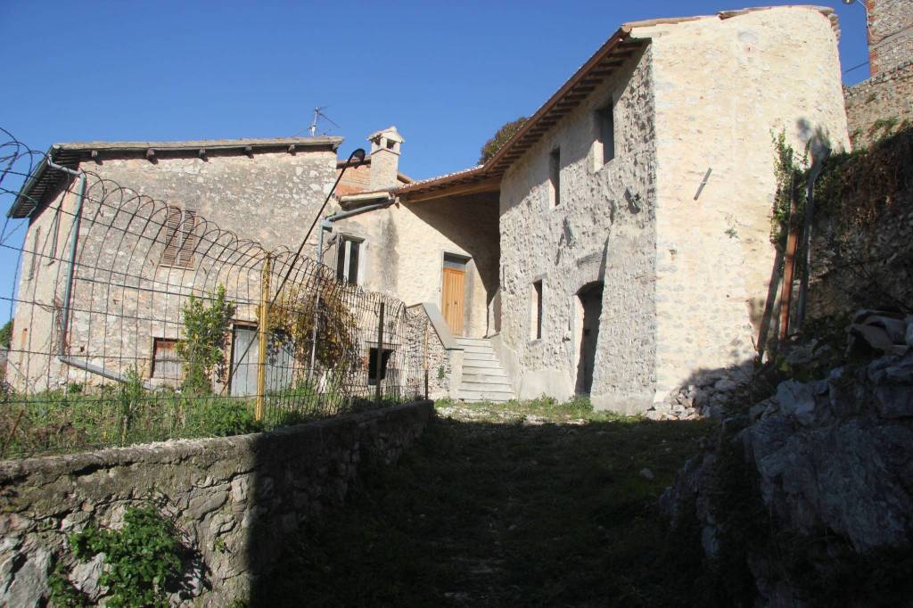 Rustico / Casale in vendita a Spoleto, 9999 locali, prezzo € 160.000 | PortaleAgenzieImmobiliari.it
