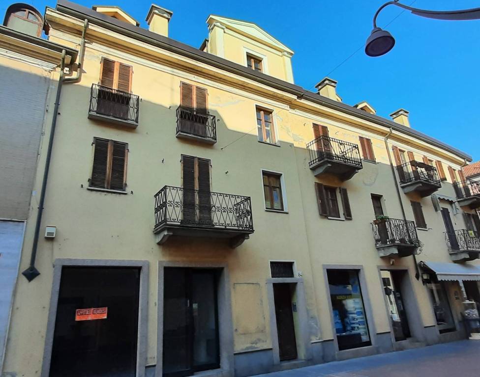 Ufficio / Studio in vendita a Santhià, 2 locali, prezzo € 34.000 | PortaleAgenzieImmobiliari.it