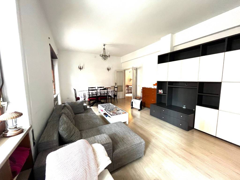 Appartamento in vendita a Roma, 5 locali, zona Zona: 32 - Fleming, Vignaclara, Ponte Milvio, prezzo € 450.000 | CambioCasa.it