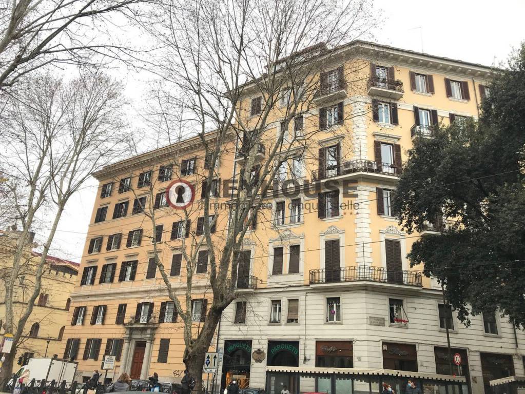 Appartamento in vendita a Roma, 6 locali, zona Zona: 3 . Trieste - Somalia - Salario, prezzo € 1.413.000 | CambioCasa.it