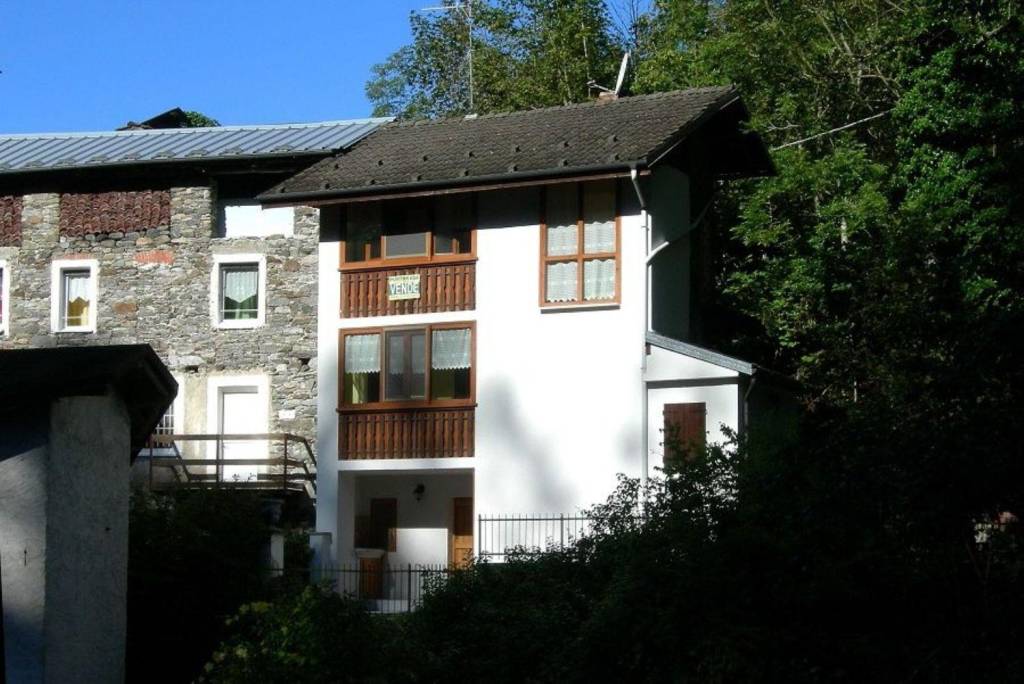 Villa in vendita a Cravagliana, 3 locali, prezzo € 80.000 | PortaleAgenzieImmobiliari.it