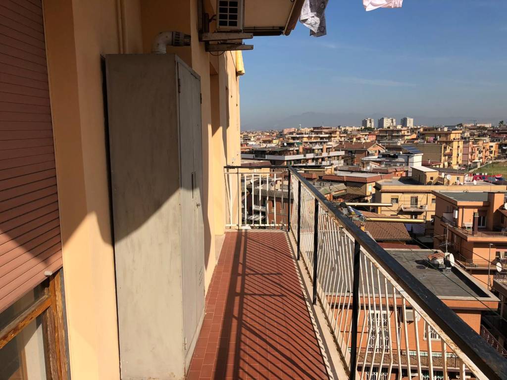 Appartamento in vendita a Roma, 4 locali, zona Zona: 35 . Setteville - Casalone - Acqua Vergine, prezzo € 139.000 | CambioCasa.it