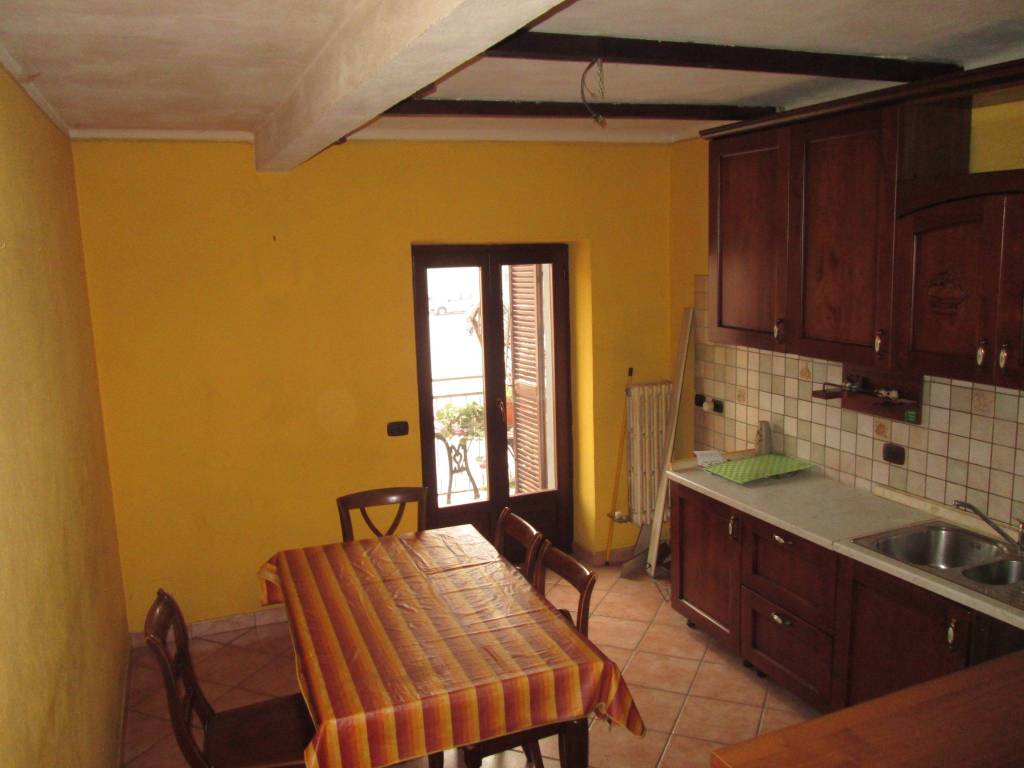 Appartamento in vendita a Borgo San Dalmazzo, 4 locali, prezzo € 125.000 | PortaleAgenzieImmobiliari.it