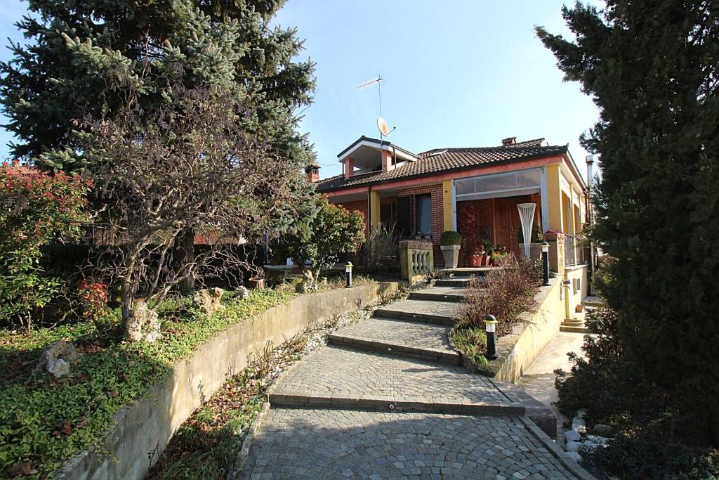 Villa in vendita a Montà, 5 locali, prezzo € 250.000 | PortaleAgenzieImmobiliari.it