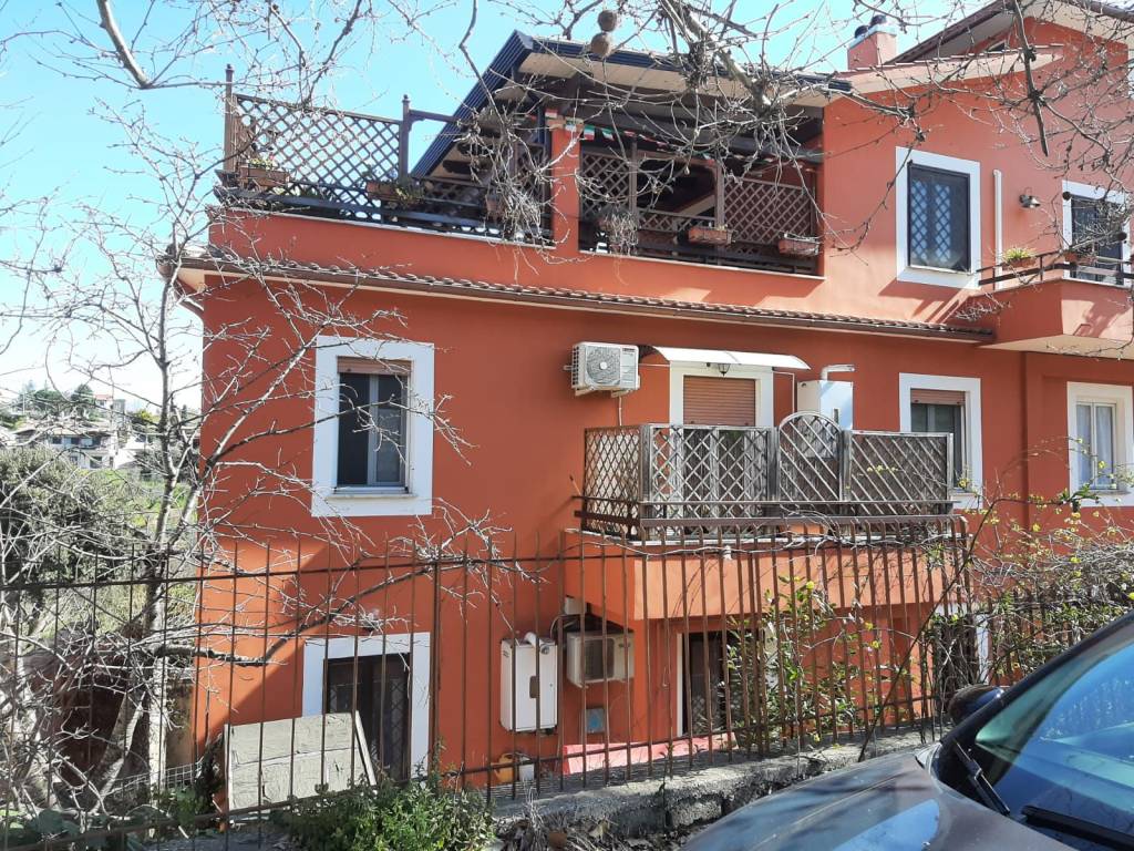 Appartamento in vendita a Riano, 3 locali, prezzo € 129.000 | CambioCasa.it