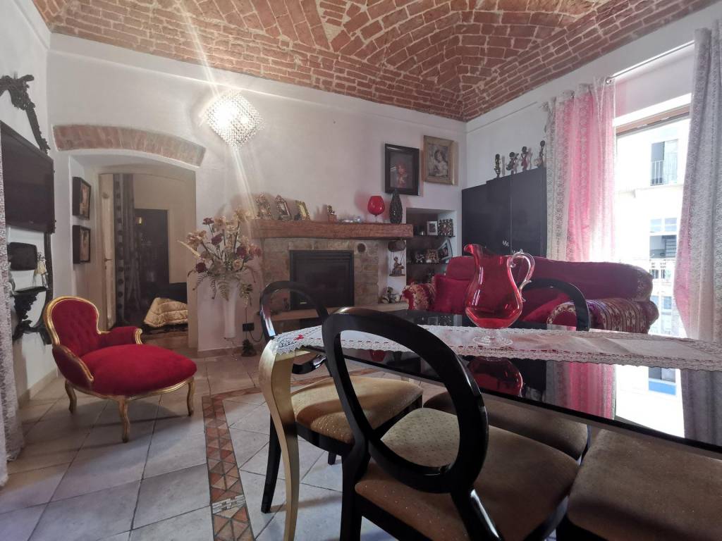 Appartamento in vendita a Acqui Terme, 2 locali, prezzo € 79.000 | PortaleAgenzieImmobiliari.it