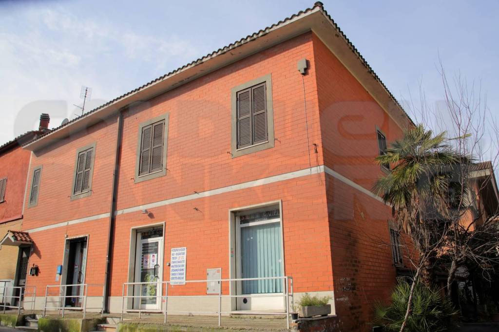Appartamento in vendita a Roma, 4 locali, zona Zona: 31 . Giustiniana, Tomba di Nerone, Cassia, prezzo € 219.000 | CambioCasa.it