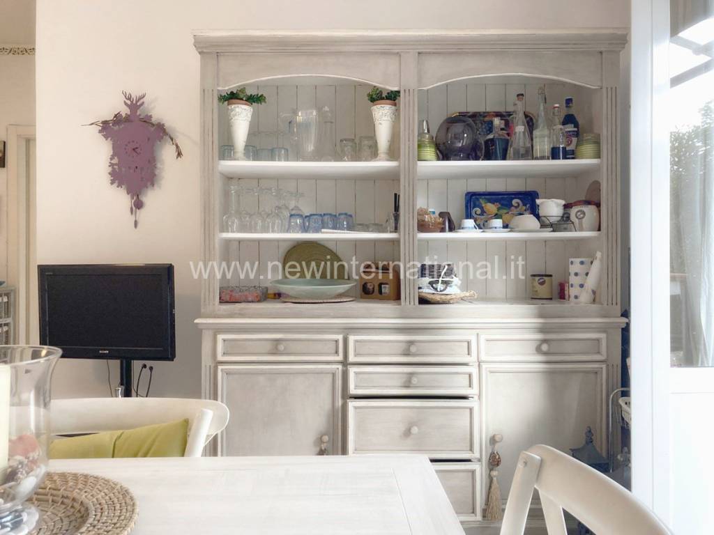 Appartamento in vendita a Montignoso, 3 locali, prezzo € 270.000 | PortaleAgenzieImmobiliari.it