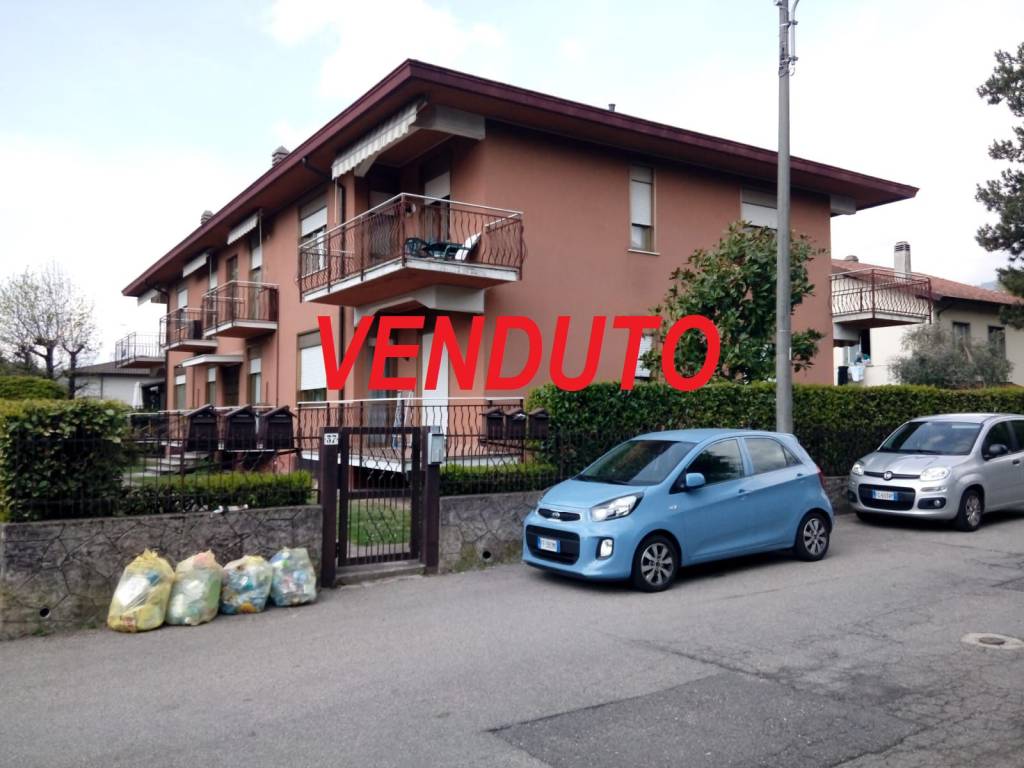 Appartamento in vendita a Induno Olona, 3 locali, prezzo € 150.000 | PortaleAgenzieImmobiliari.it