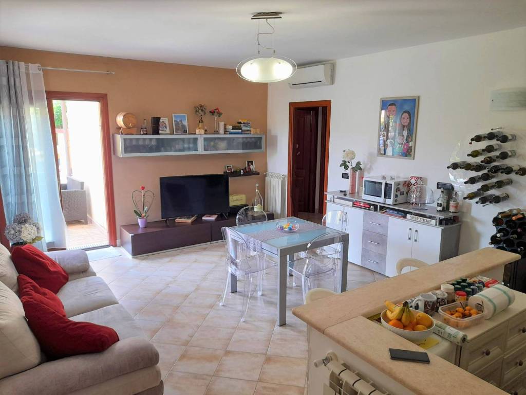Appartamento in vendita a Olbia, 4 locali, prezzo € 210.000 | PortaleAgenzieImmobiliari.it