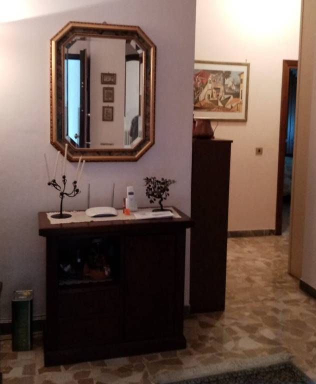 Appartamento in vendita a Pitigliano, 5 locali, prezzo € 100.000 | PortaleAgenzieImmobiliari.it
