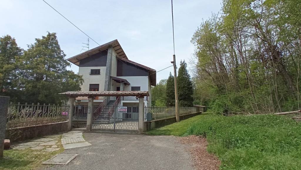 Villa in vendita a Gattinara, 4 locali, prezzo € 215.000 | PortaleAgenzieImmobiliari.it