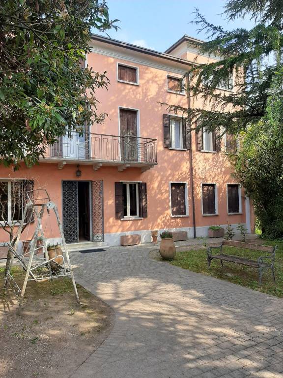 Villa in vendita a Fonte, 11 locali, prezzo € 300.000 | PortaleAgenzieImmobiliari.it