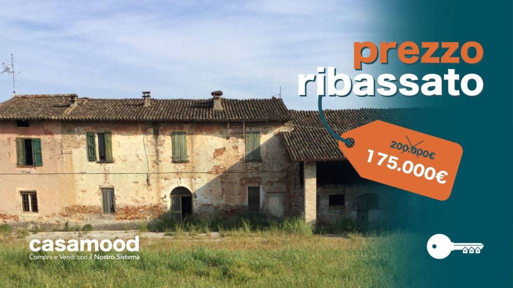 Rustico / Casale in vendita a Fiesse, 10 locali, prezzo € 175.000 | PortaleAgenzieImmobiliari.it