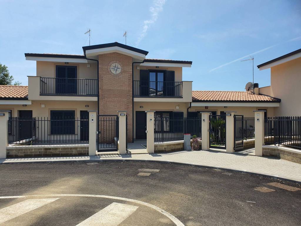 Villa a Schiera in vendita a Formello, 4 locali, prezzo € 305.000 | CambioCasa.it