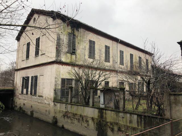 Rustico / Casale in vendita a Vercelli