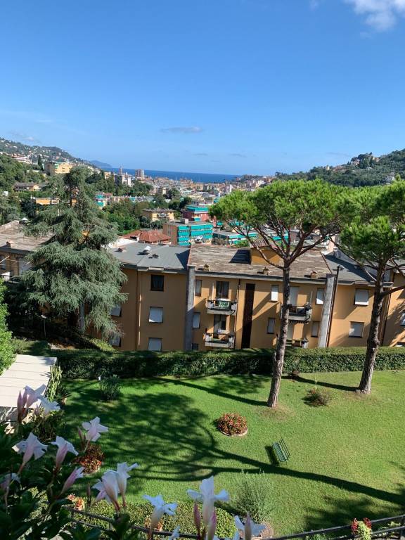 Appartamento in vendita a Rapallo, 2 locali, prezzo € 195.000 | CambioCasa.it